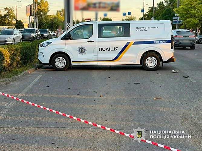 Хронологія вечірнього вибуху авто в Одесі 28 липня: від інциденту до роботи слідчих