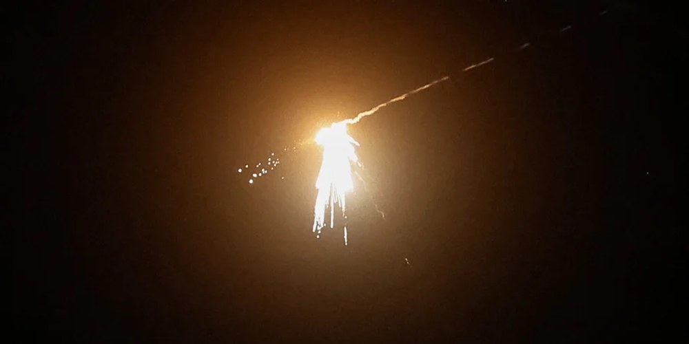 Наслідки нічної атаки 19 липня у Києві: пожежі та пошкодження будівель у п'ятьох районах столиці.