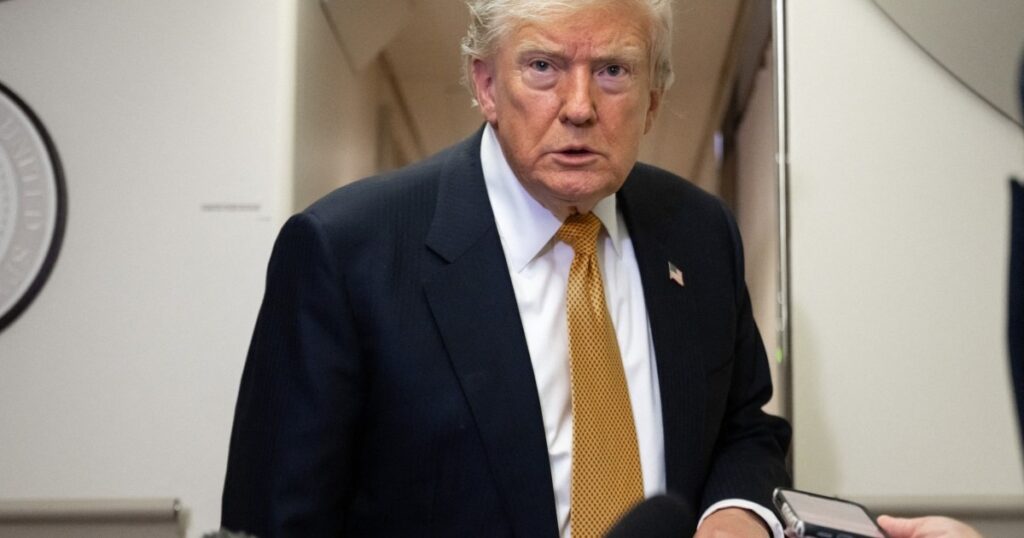 Truth API: деталі пропозиції TMTG щодо швидкого доступу до дописів Трампа