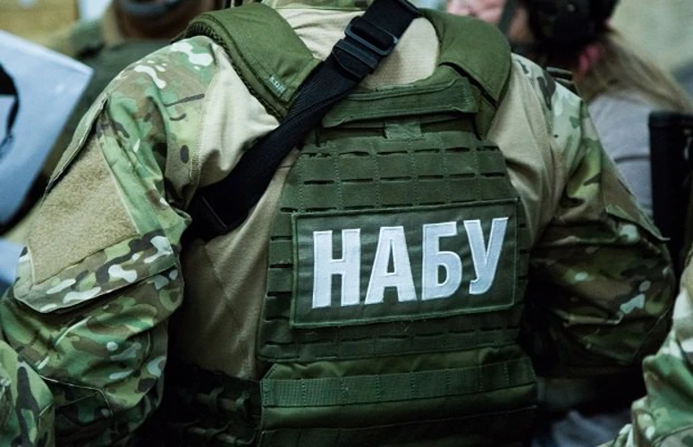 «Форест Гамп» і державний банк: чому НАБУ підкреслює зв’язок схеми з бюджетом