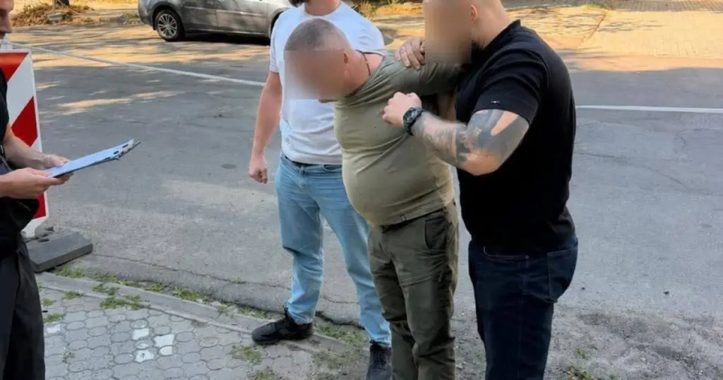 Миколаївський ТЦК: посадовця підозрюють у хабарі — підтверджені цифри