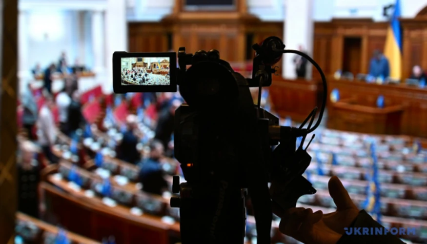Рада підтримала у першому читанні податок на посилки з маркетплейсів