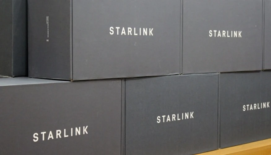 Хто і в якій ролі коментує ситуацію з обмеженням Starlink 14 жовтня