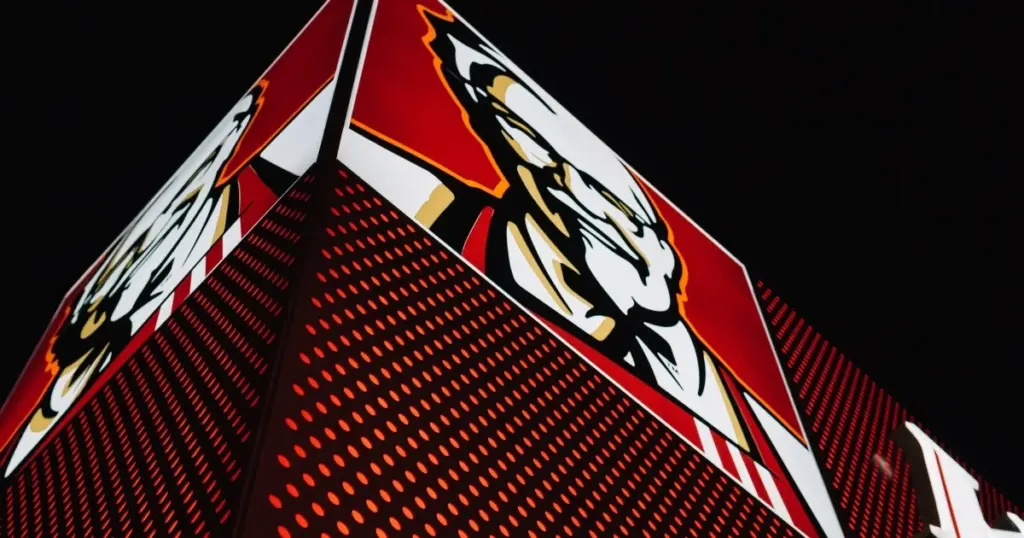 3718 ресторанів KFC у США до весни 2027 року повністю перейдуть на Coca-Cola